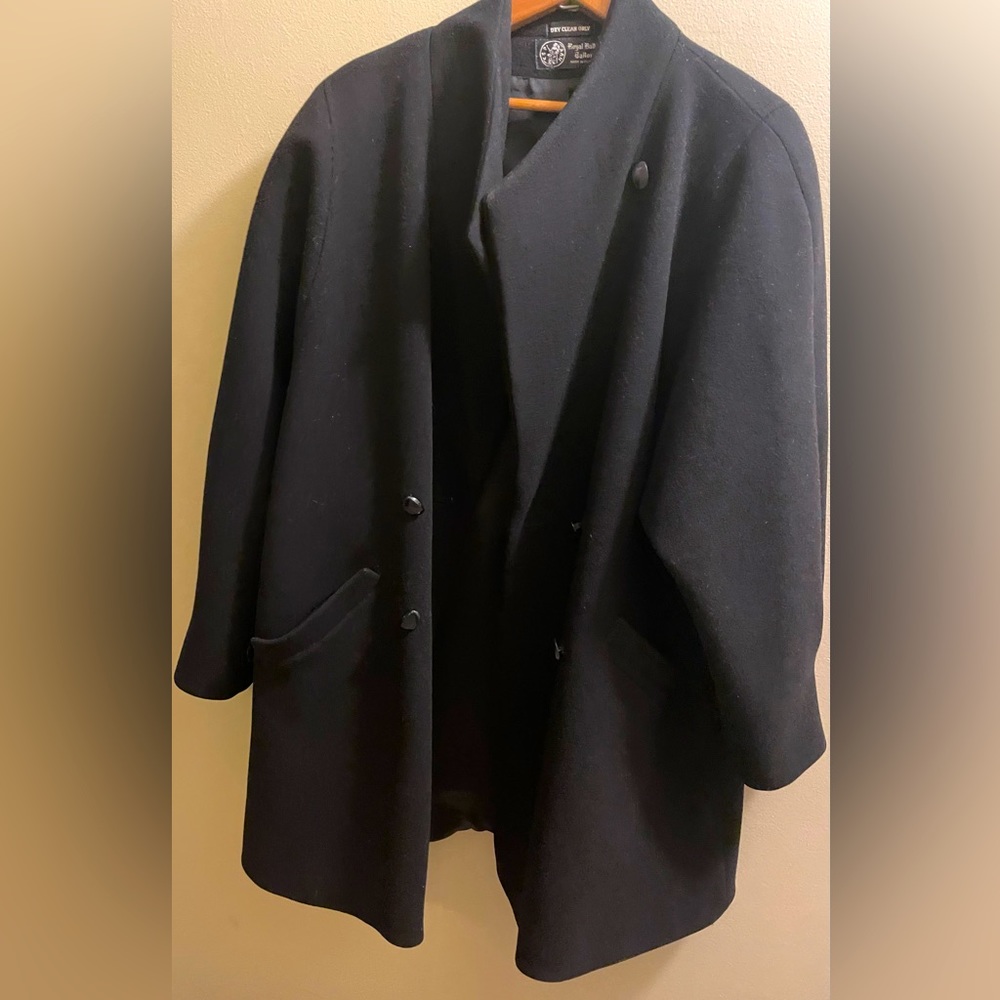 Vintage Women’s Royal Balkan Tailors - Made in Bulgaria - 100% Wool Black Coat